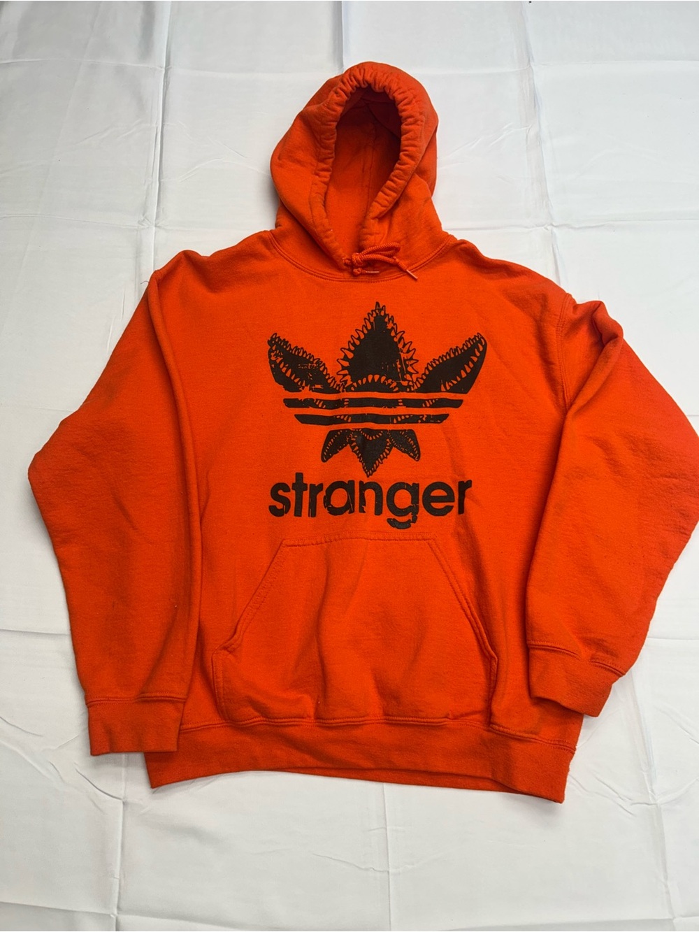 Gildan Stranger Things Demogorgon Adidas Parody Orange Hoodie M